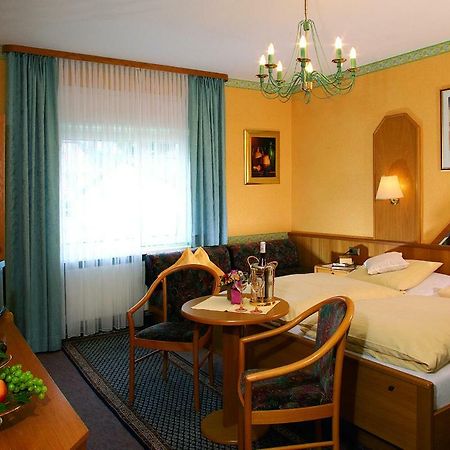 Gaestehaus Hotel Rheingraf Kamp-Bornhofen Bagian luar foto